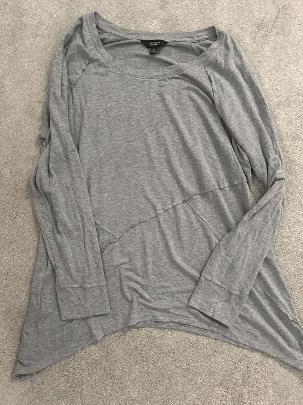 Simply Vera Wang Asymmetrical Tunic Top Size XL Gray Long Sleeve